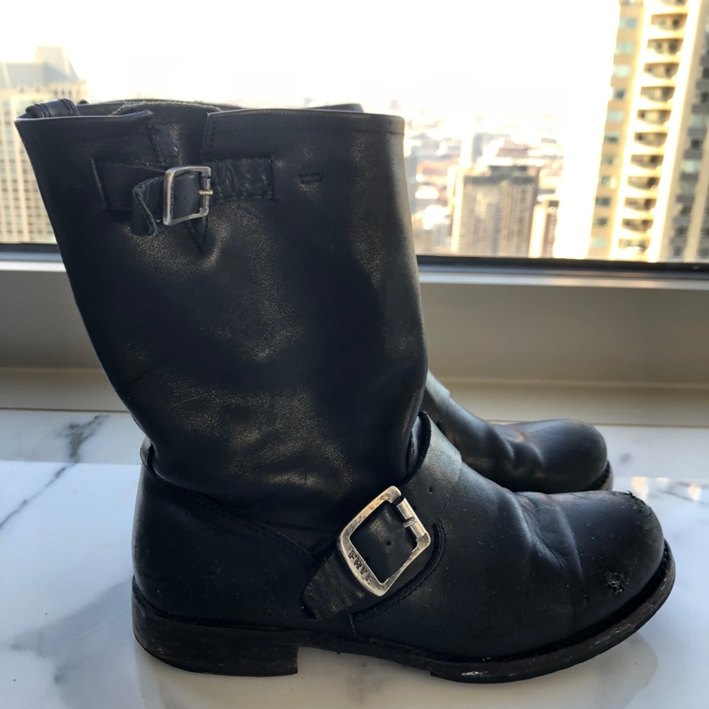 Frye Veronica Short Black Boot